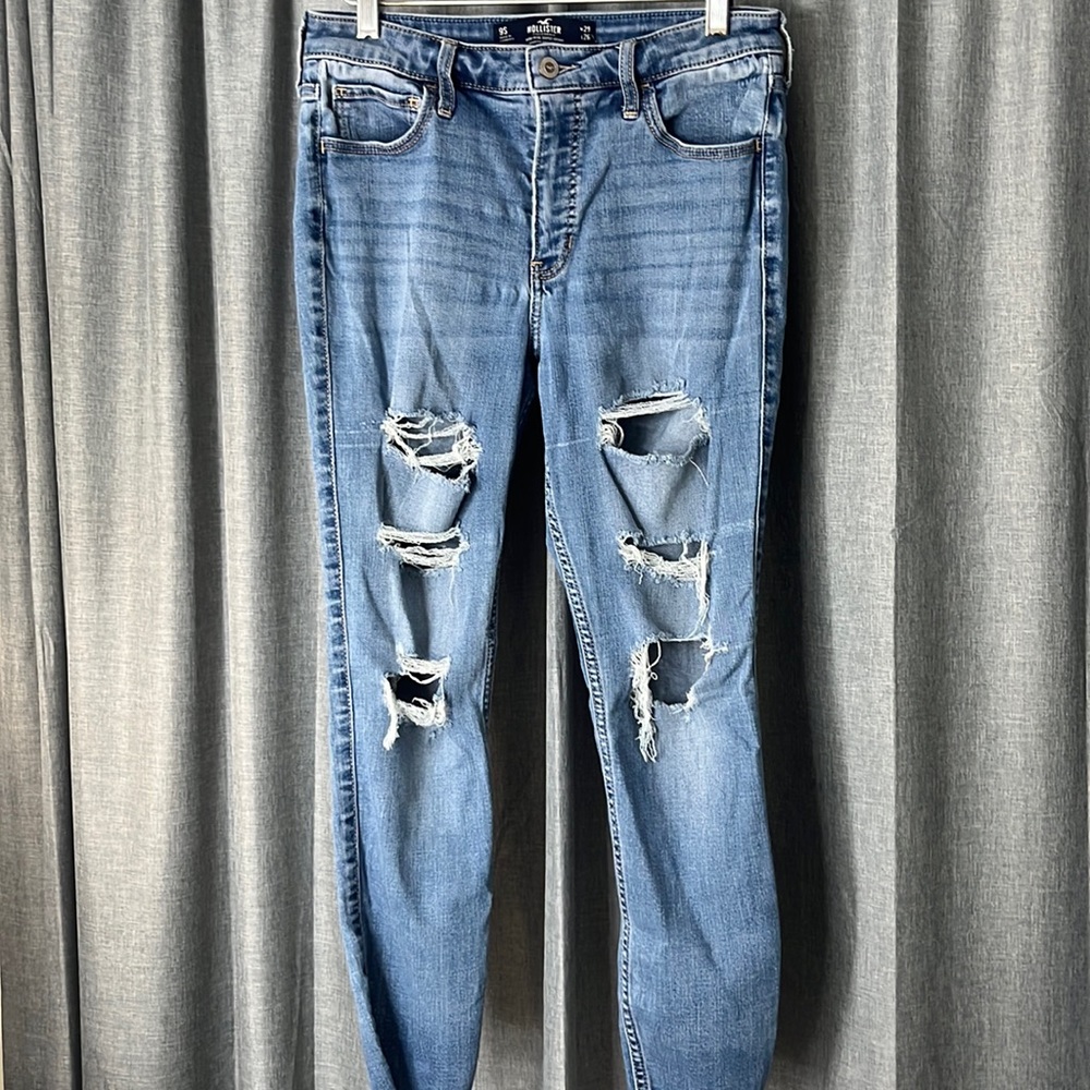Hollister jeans